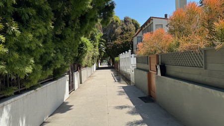 Enlarge photo 10
