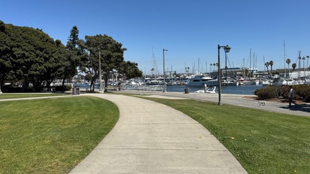 Enlarge photo 33