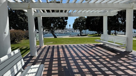 Enlarge photo 48