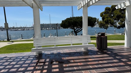 Enlarge photo 51