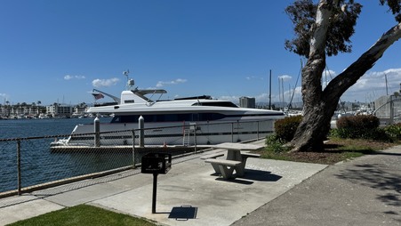 Enlarge photo 82