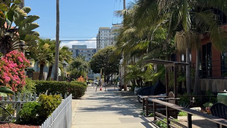 Enlarge photo 3