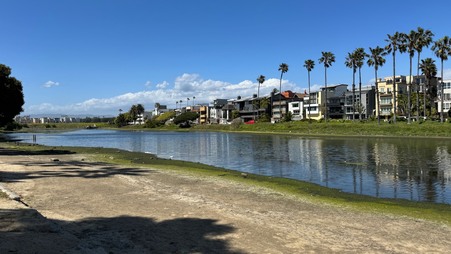 Enlarge photo 29