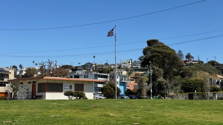 Enlarge photo 35