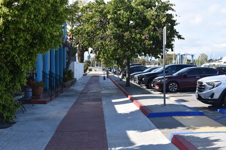 Enlarge photo 28