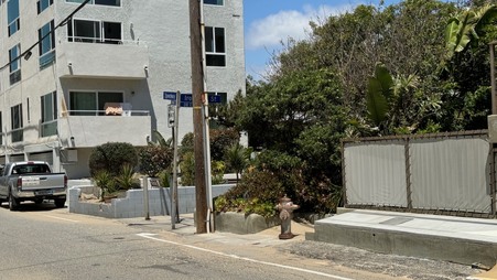 Enlarge photo 15