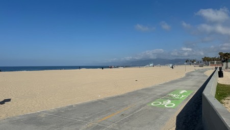 Enlarge photo 52
