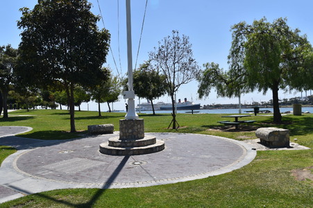 Enlarge photo 11