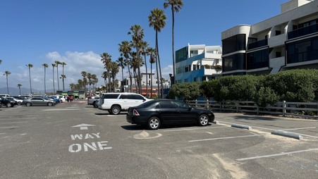 Enlarge photo 46