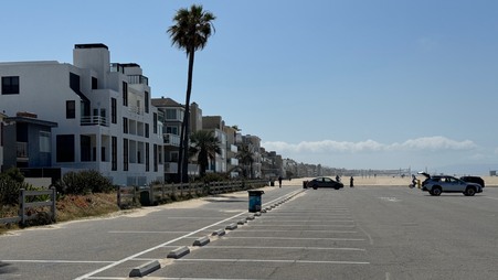Enlarge photo 57