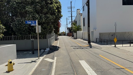 Enlarge photo 8