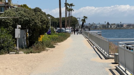 Enlarge photo 26