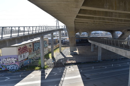 Enlarge photo 18