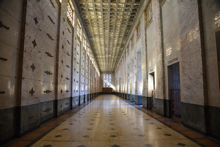 Enlarge photo 38