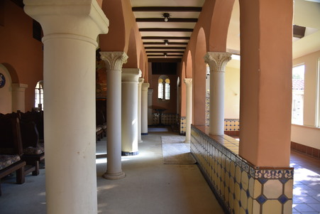 Enlarge photo 44