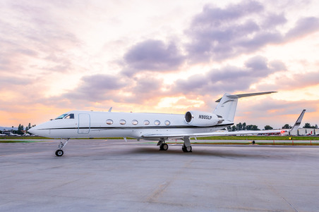Clay Lacy Aviation / Van Nuys Airport