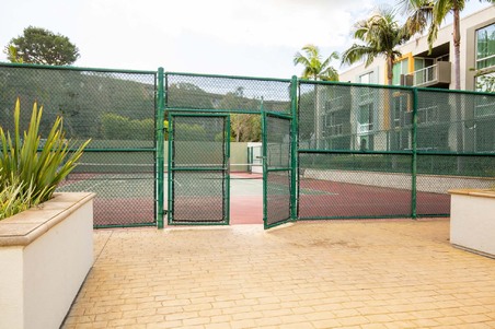Enlarge photo 35