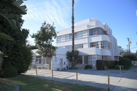 Enlarge photo 18