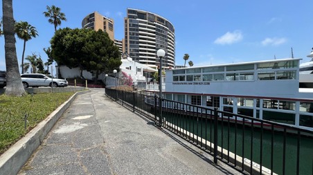 Killer Shrimp Dock Area