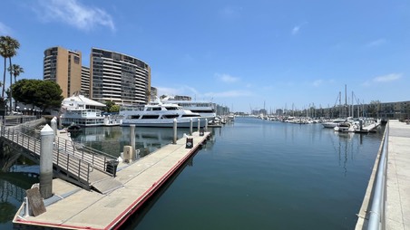 Enlarge photo 20