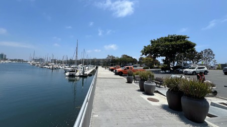 Enlarge photo 26