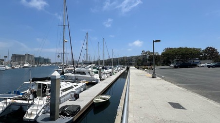 Enlarge photo 32
