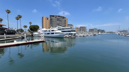 Enlarge photo 36