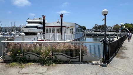 Enlarge photo 56