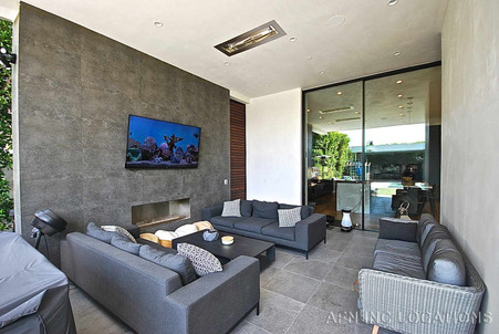 Enlarge photo 24