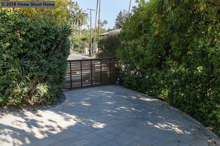 Enlarge photo 3