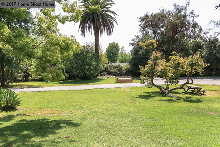 Enlarge photo 22