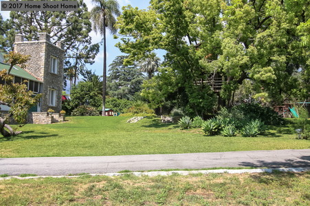 Enlarge photo 23