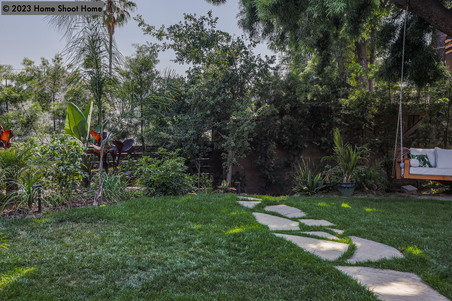 Enlarge photo 51