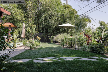 Enlarge photo 53