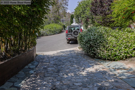 Enlarge photo 75