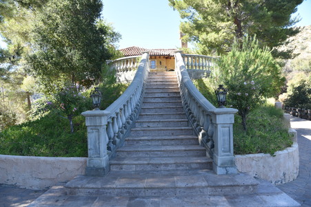 Enlarge photo 25