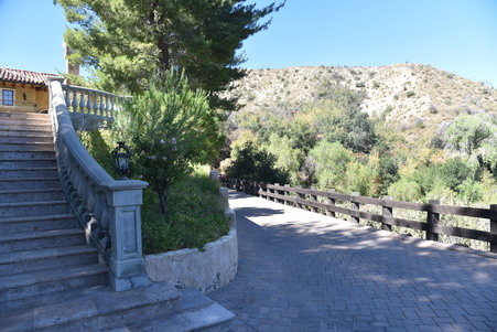 Enlarge photo 26