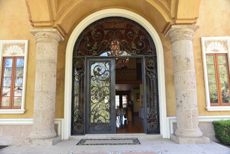 Enlarge photo 30