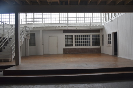 Enlarge photo 23