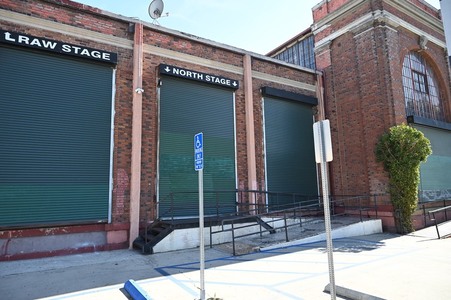 Enlarge photo 5