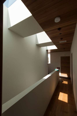 Enlarge photo 27