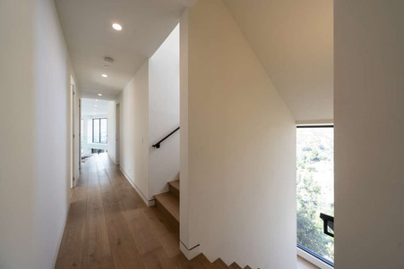 Enlarge photo 58