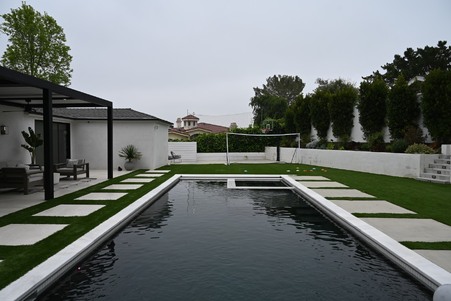 Enlarge photo 63