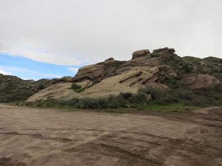 Agua Dulce- Armen's Rocks 