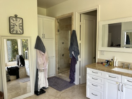 Enlarge photo 32