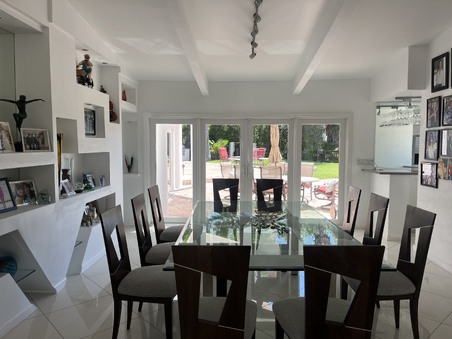 Enlarge photo 36