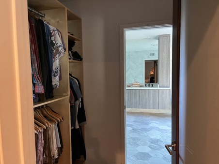 Enlarge photo 53