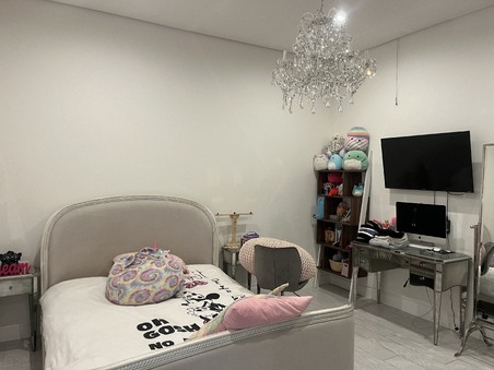 Enlarge photo 46