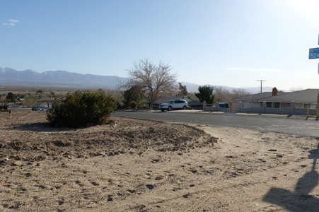 Enlarge photo 12