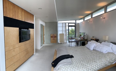 Enlarge photo 23